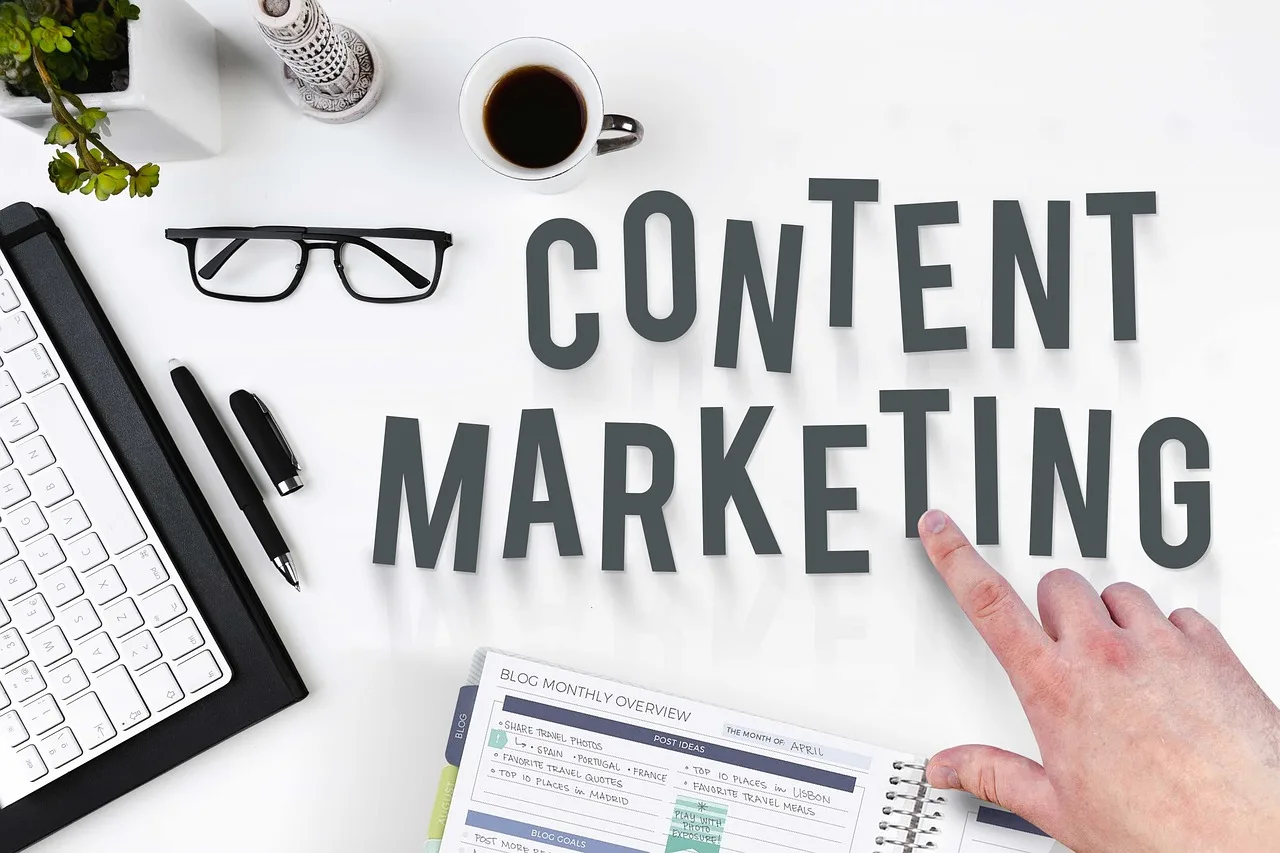 content marketing, writers, content writers, online job, marketing, content marketing, content marketing, content marketing, content marketing, content marketing. What separates the strong ecommerce content marketing examples from the weak