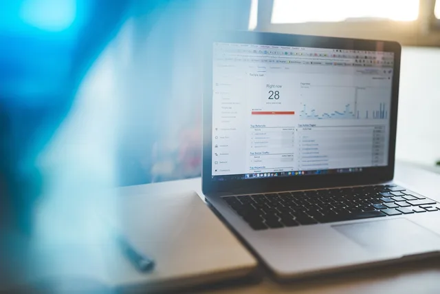 analytics, charts, graphs, traffic, marketing, internet, web, macbook, laptop, computer, technology, blue computer, blue technology, blue laptop, blue marketing, blue internet, blue web, charts, graphs, marketing, marketing, marketing, marketing, marketing, web. 7 ecommerce retention metrics US online retailers should stop tracking