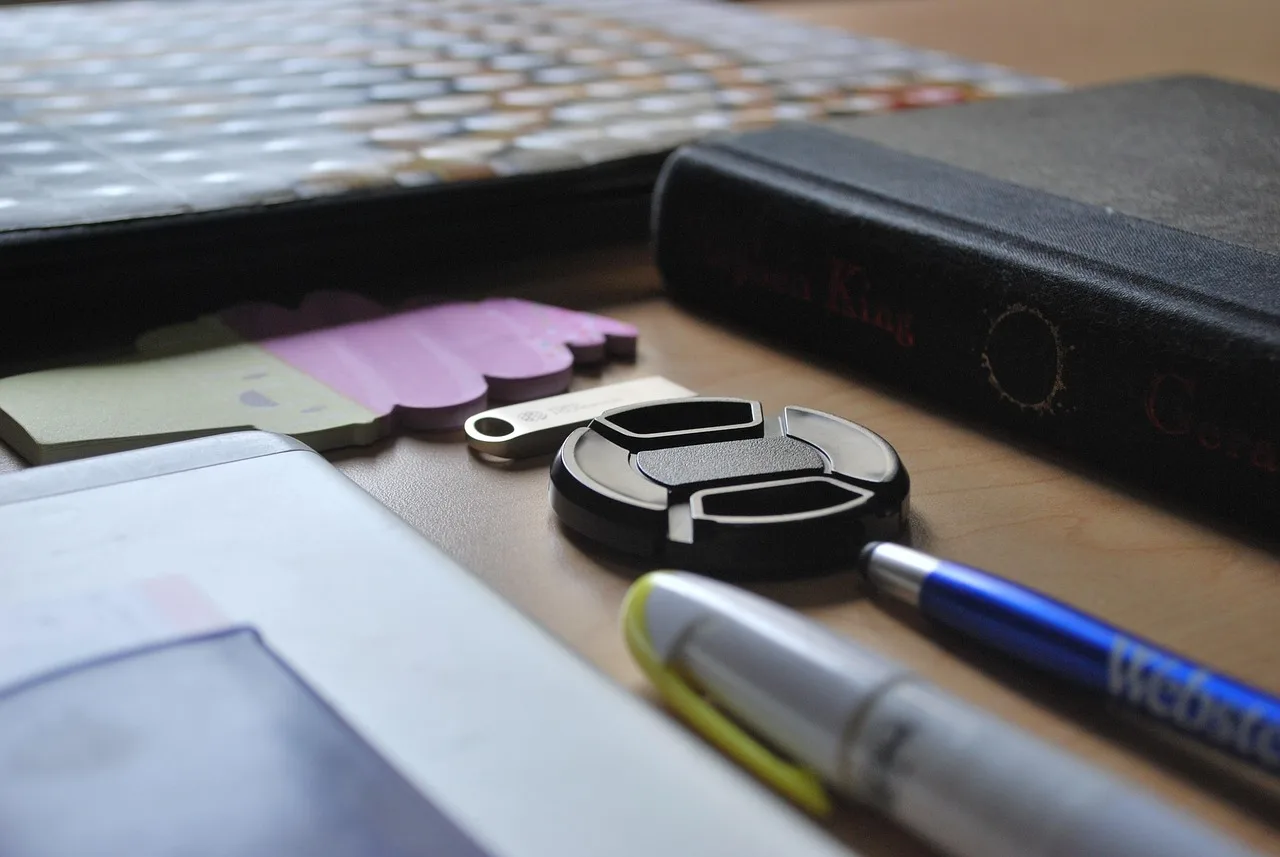 business, technology, equipment, education, laptop, desktop, ecommerce, modern, device, ecommerce, ecommerce, ecommerce, ecommerce, ecommerce. How to improve ecommerce advertising beyond the obvious fixes