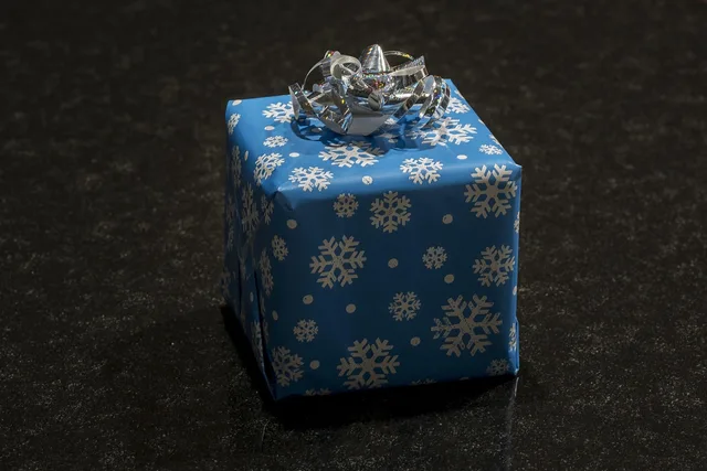 present, christmas, package, surprise, box, gift, xmas, wrapped. How to set up a post-purchase email sequence that reduces churn